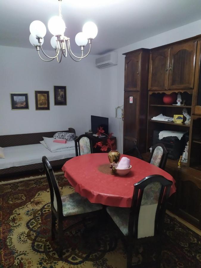 Apartment Ljupka Pančevo Exterior foto